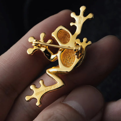 Tree Frog Brooch