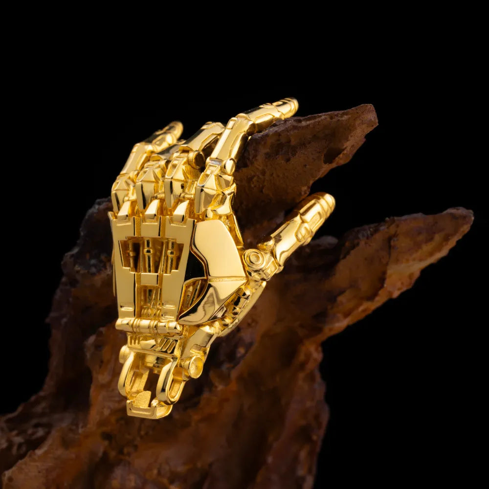 Customized Gold Vermeil Mechanical Hand Pendant Left Details 01