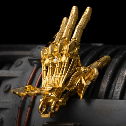 Customized Gold Vermeil Mechanical Hand Pendant Left Details 03