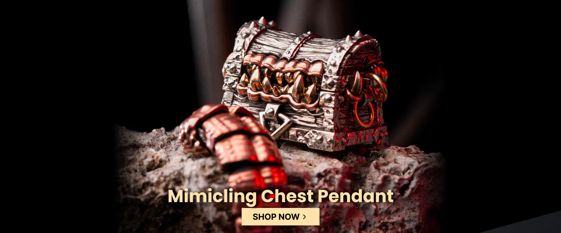 Mimicling Chest Pendant