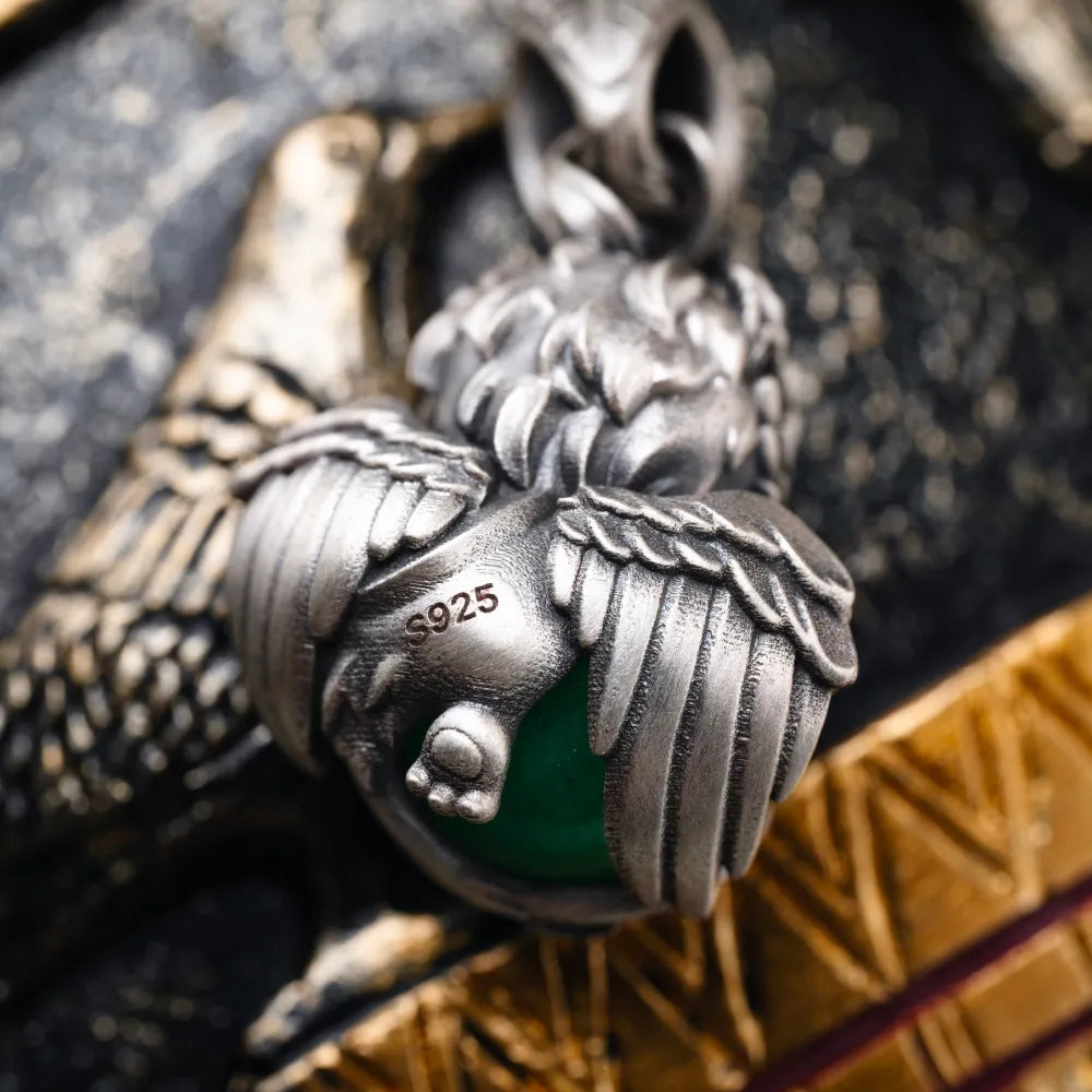 Customized OX.Silver Mini Griffin Pendant Details 06