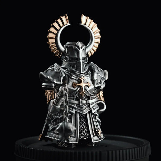 Customized OX.Silver With 18K Gold Crusader Figurine Details02