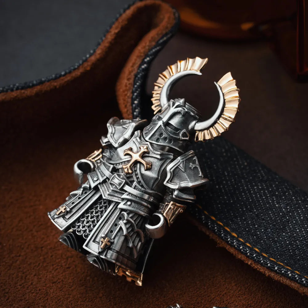 Customized OX.Silver With 18K Gold Crusader Figurine Details06