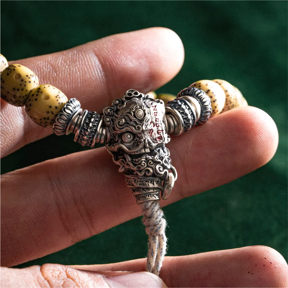 Customized Ox.Silver Citipati Three Way Bead Details 02