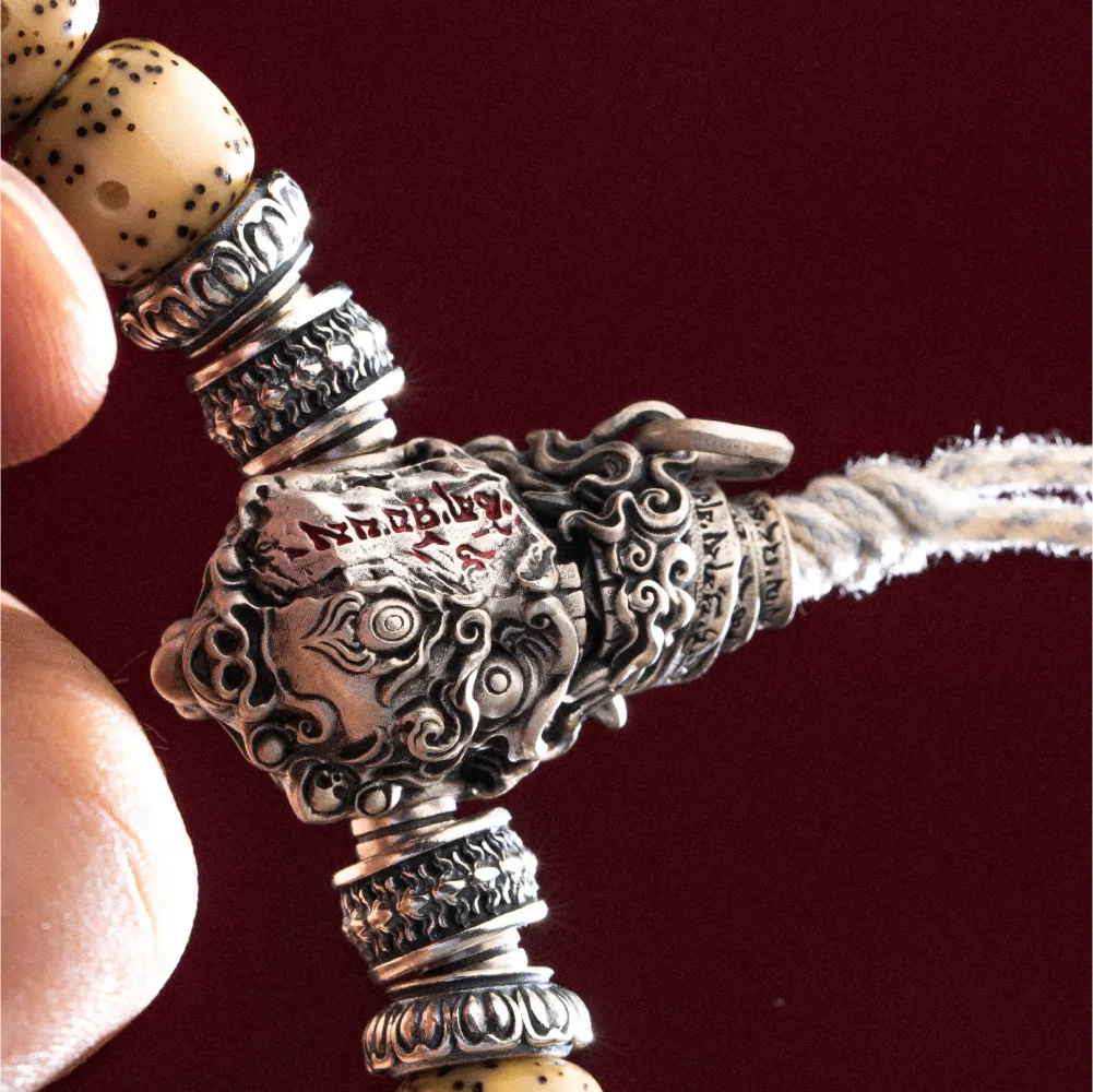 Customized Ox.Silver Citipati Three Way Bead Details 06