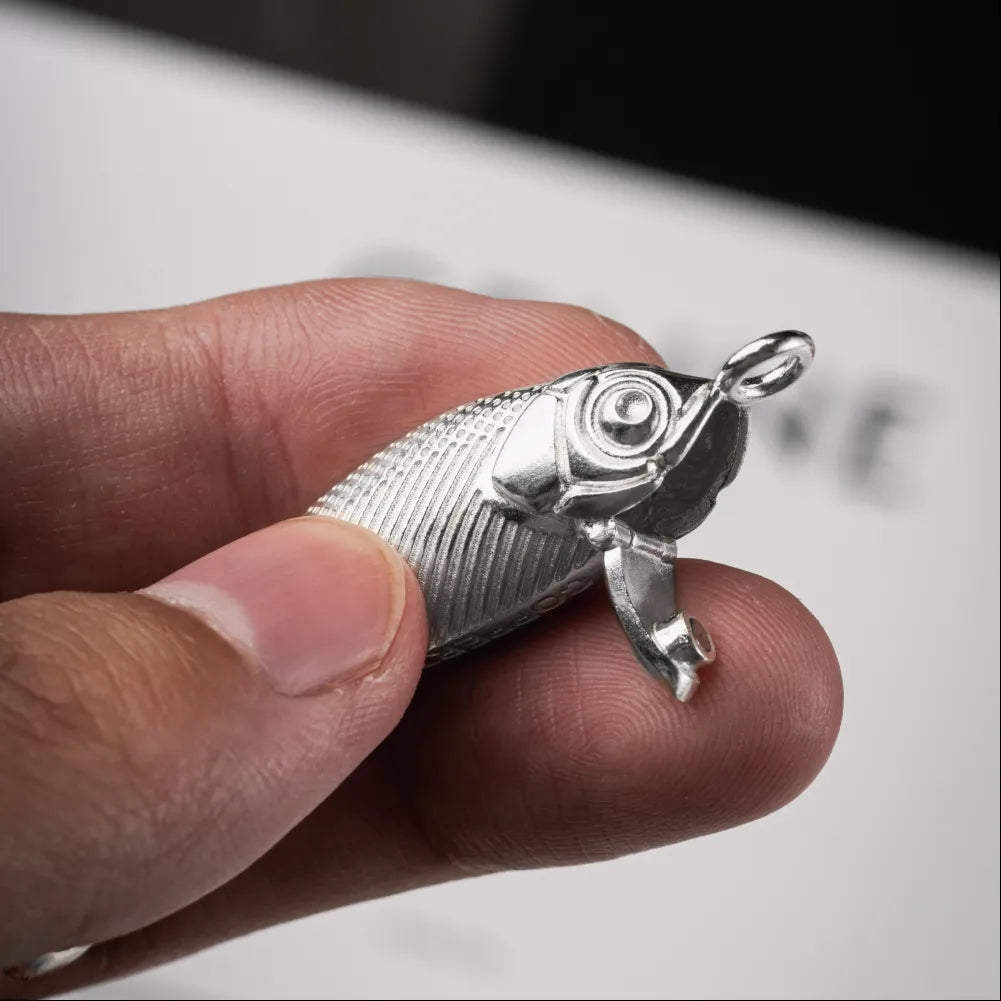 Customized Silver Lure Capsule Pendant Details02