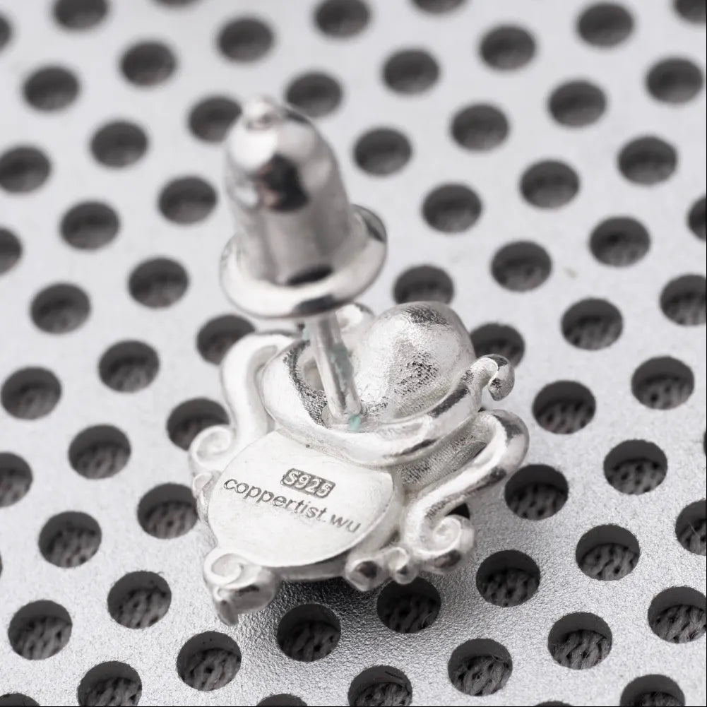 Octopus Studs