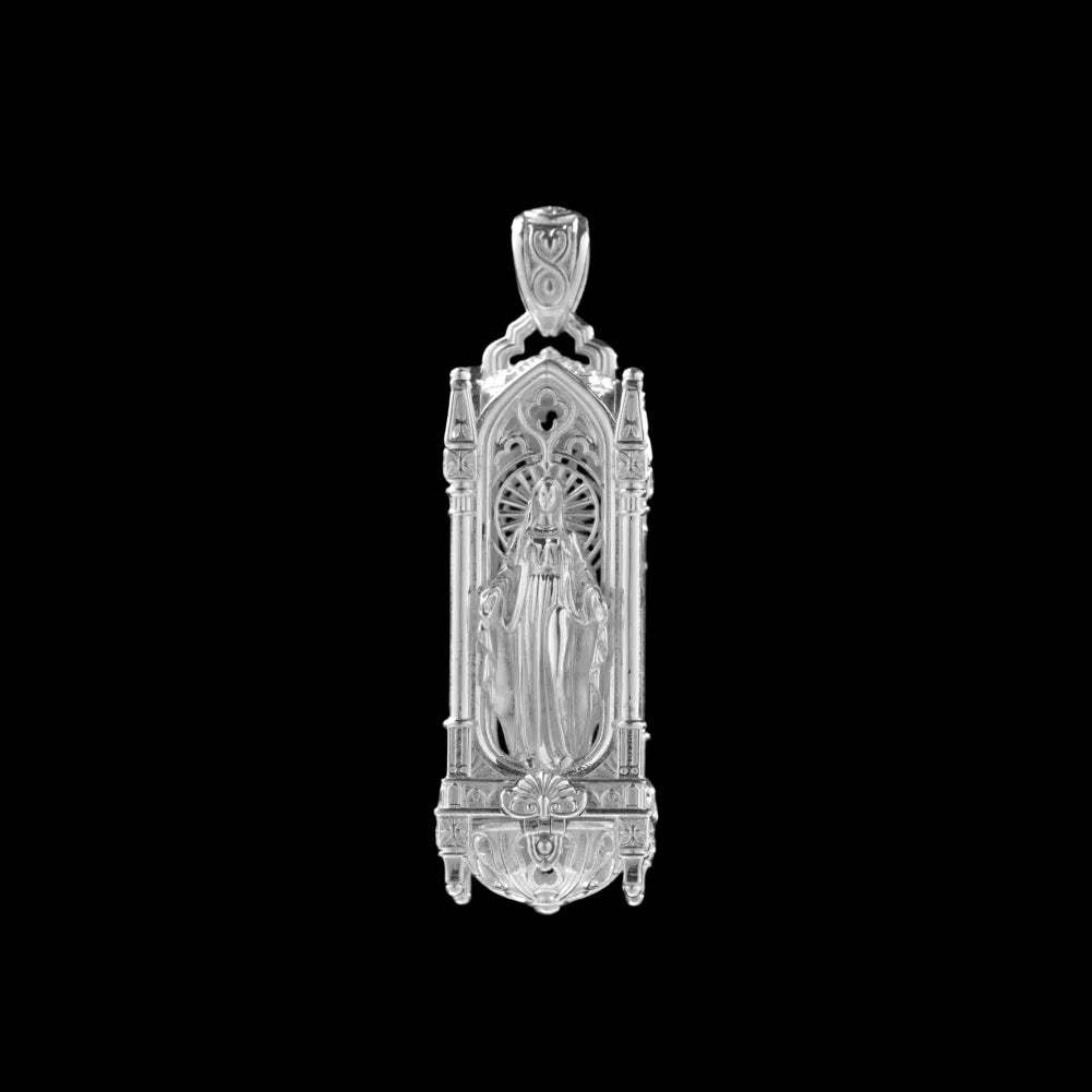 Customized Silver Sanctum Pendant 01