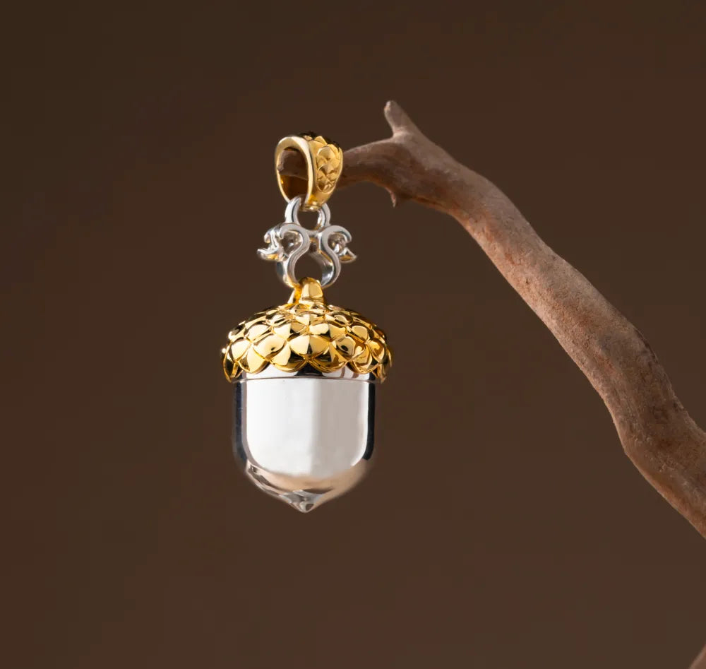 Acorn Capsule Pendant