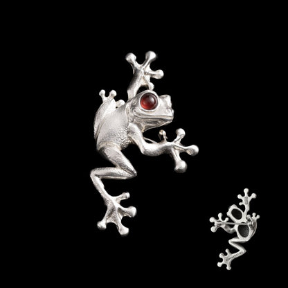 Customized silver Tree frog Brooch Details 01