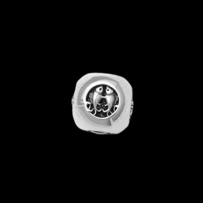 Eight Auspicious Beads Details 11