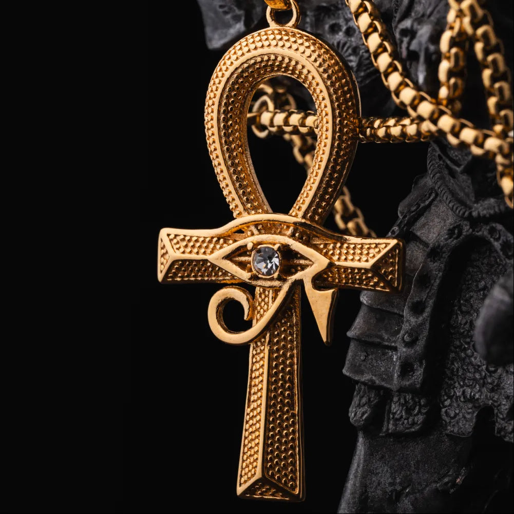 Eye of Horus Ankh Pendant Details 03