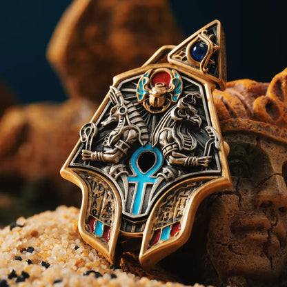 Eye of Horus Spinner Pendant V27 Details 05