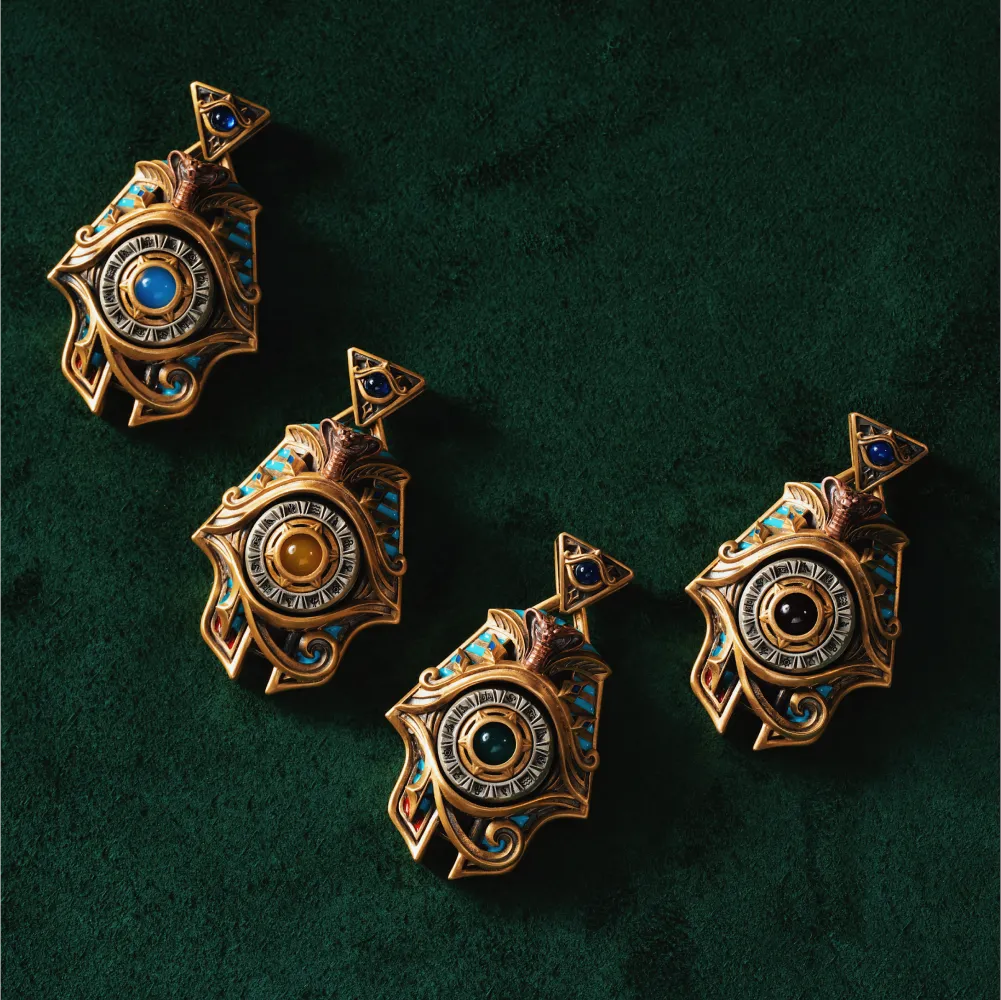 Eye of Horus Spinner Pendant V27 Details 06