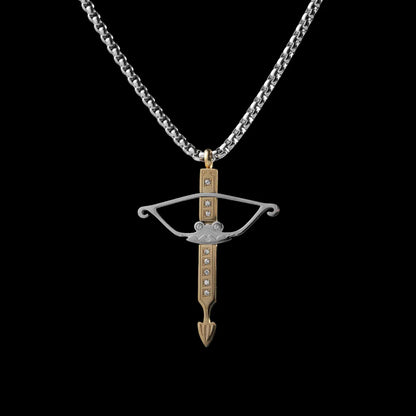Gold Arrow Pendant Details 02