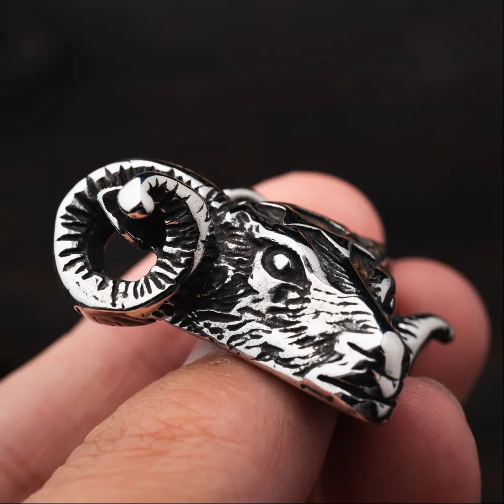 Gothic Goat Head Pendant Details 06