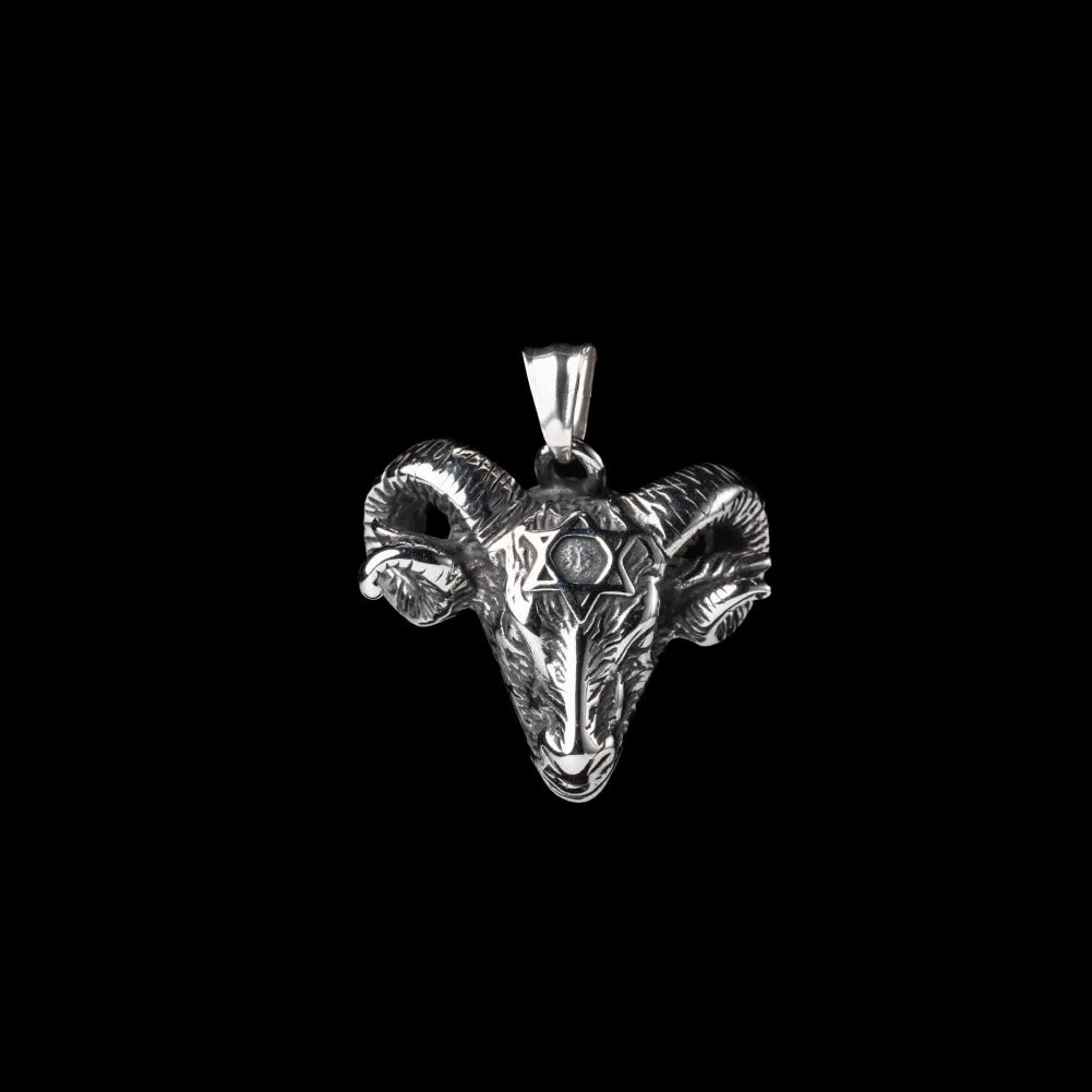 Gothic Goat Head Pendant Details 08