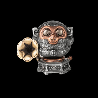 Hearo Monkey With Holder