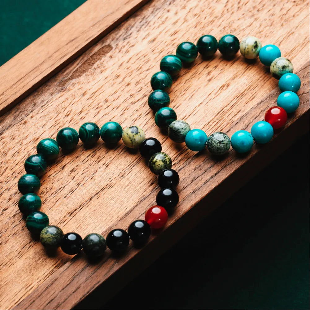 Heart of the Forest Bracelet Details 06