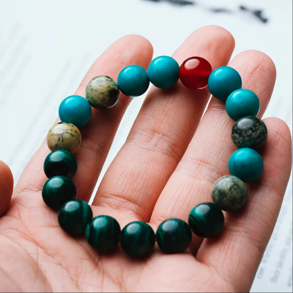 Heart of the Forest Bracelet Details 09