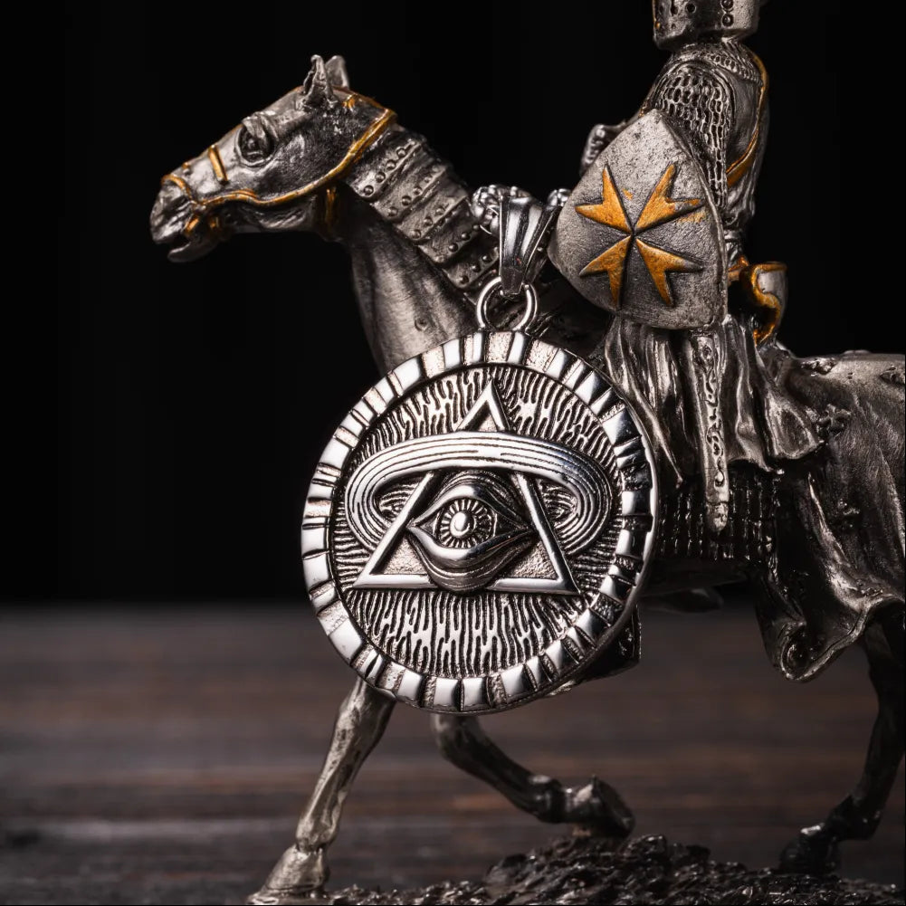 Horus Medallion Details 05