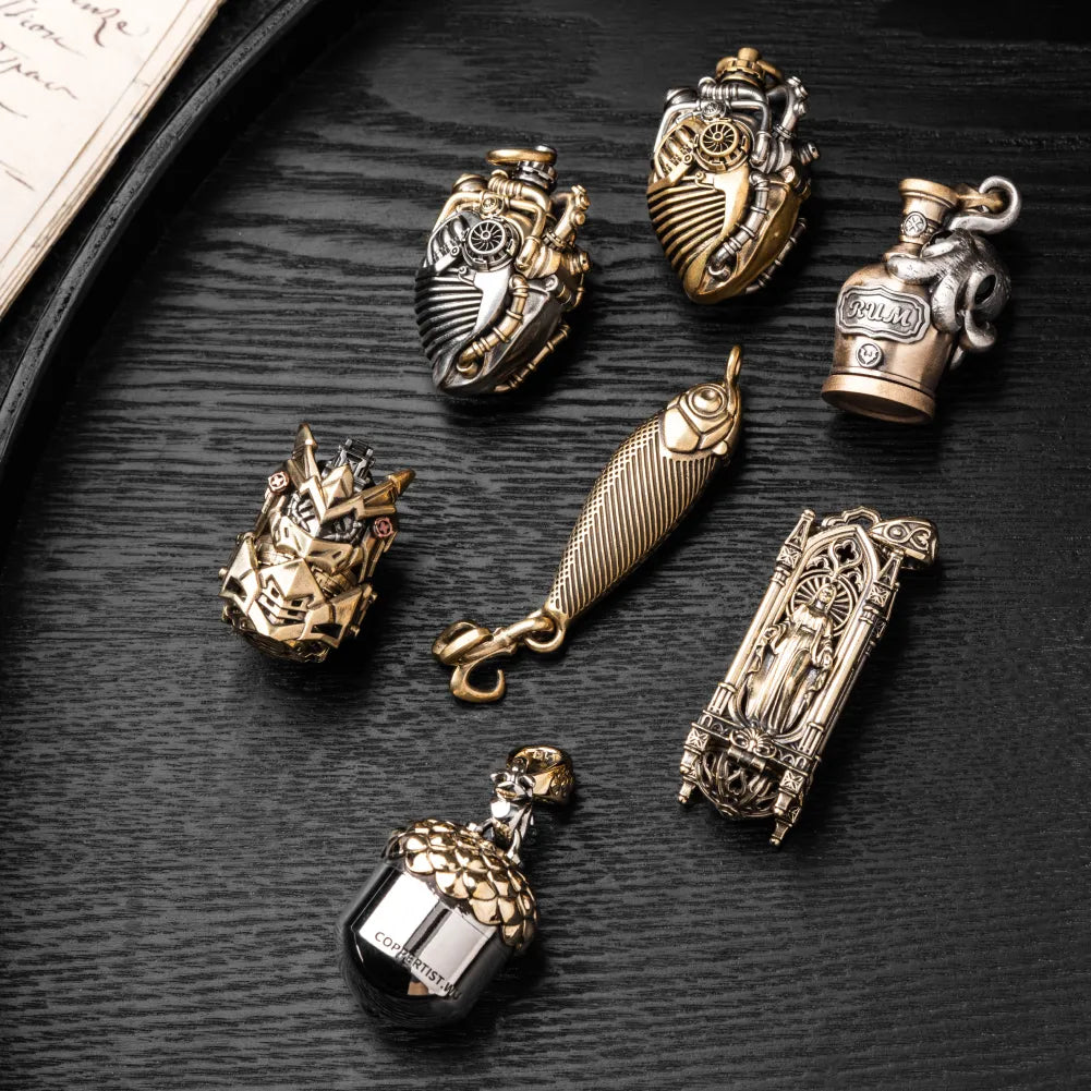 Mechanical Heart Capsule white bronze brass Details 07