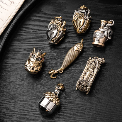 Mechanical Heart Capsule white bronze brass Details 07