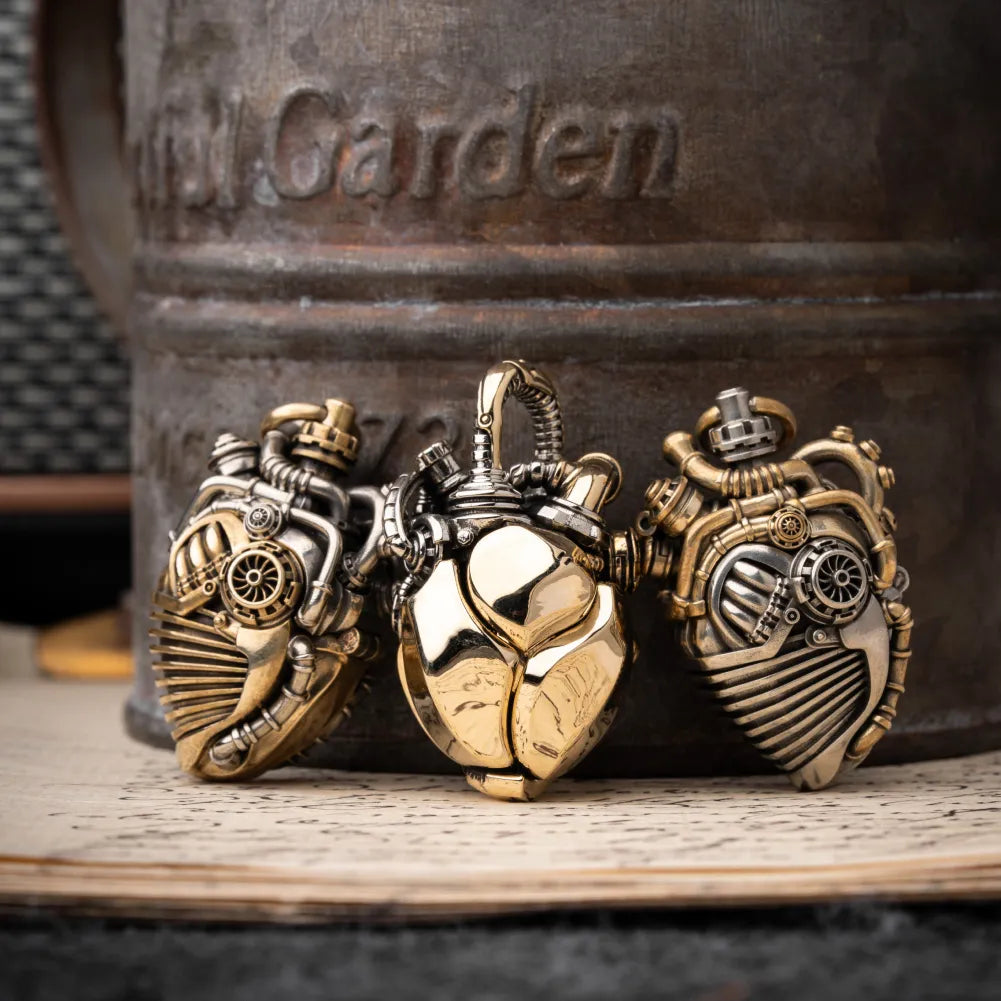 Mechanical Heart Capsule white bronze brass Details 08