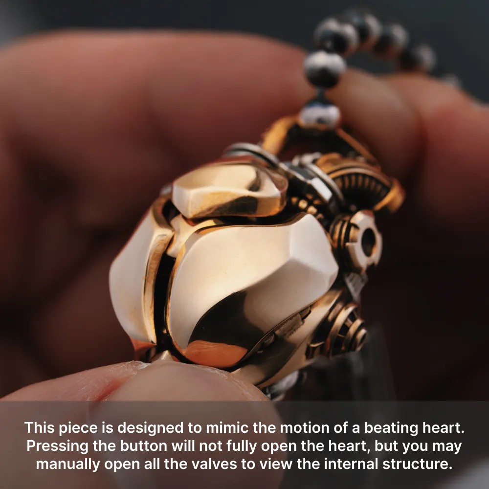Mechanical Heart Pendant Details 01