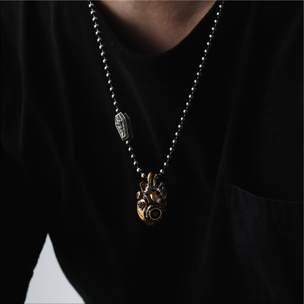 Mechanical Heart Pendant Details 06