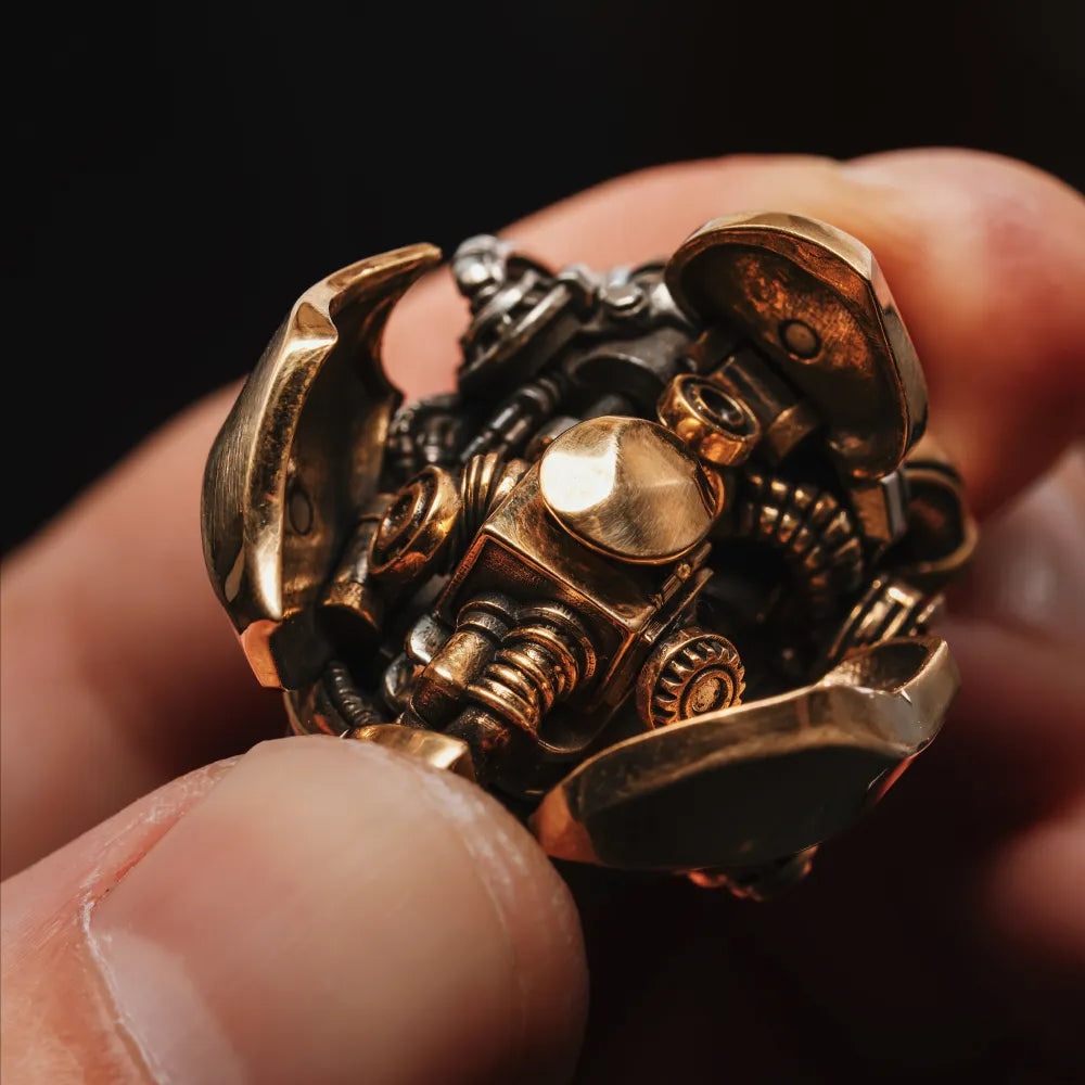 Mechanical Heart Pendant – Soul Core Edition