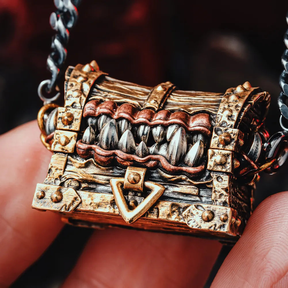 Mimicling Chest Pendant