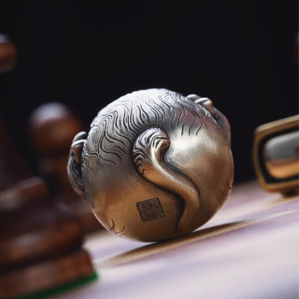 White Bronze & Copper Monkey Figurine details 05