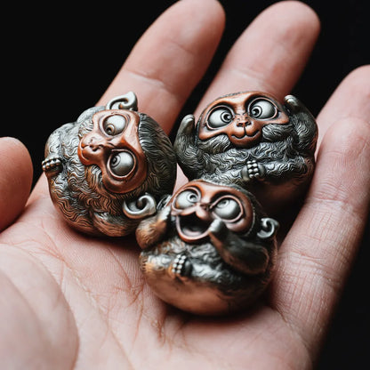 White Bronze & Copper Monkey Figurine details 07