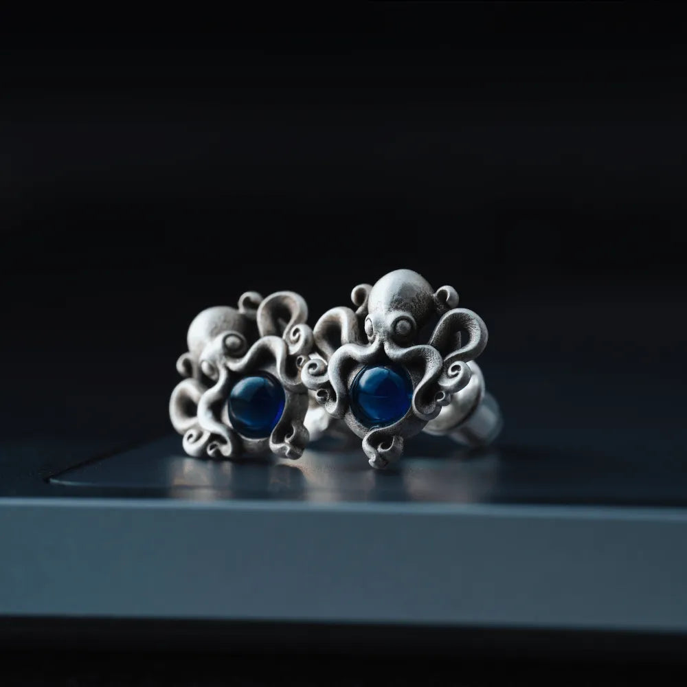 Octopus Studs Details 01