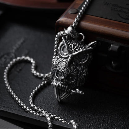 Owl Skeleton Pendant Details 03
