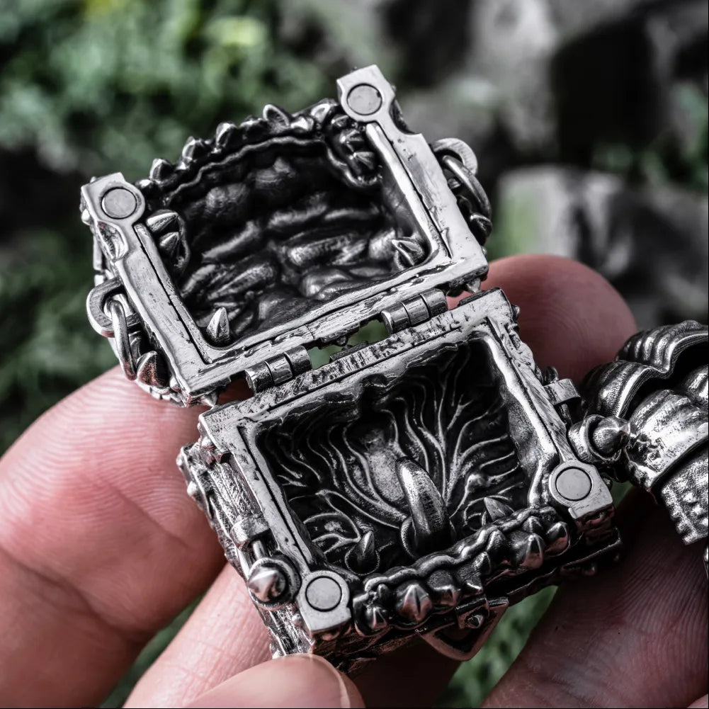 Mimicling Chest Pendant