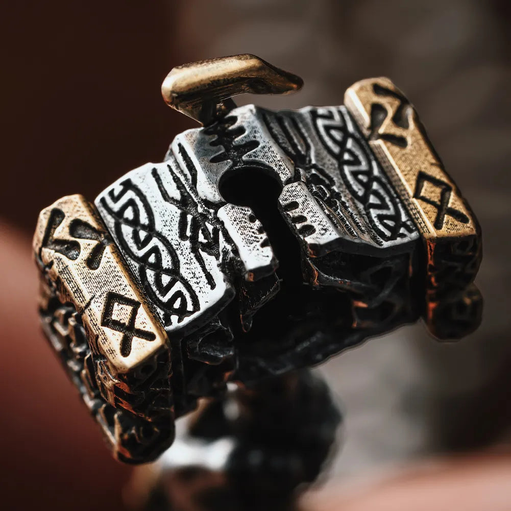 Thunder Hammer Chain Clasp Bracelet