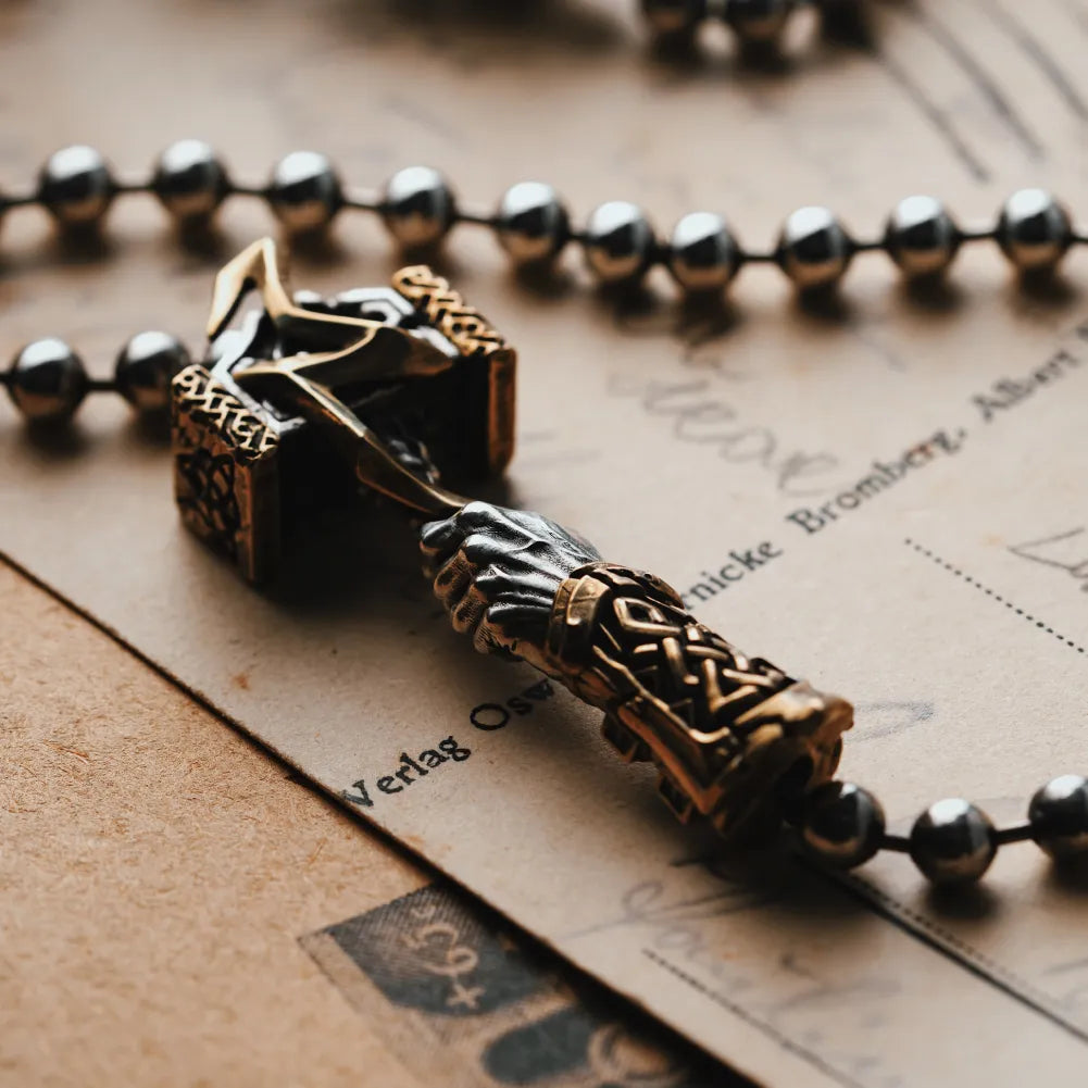 Thunder Hammer Chain Clasp Bracelet