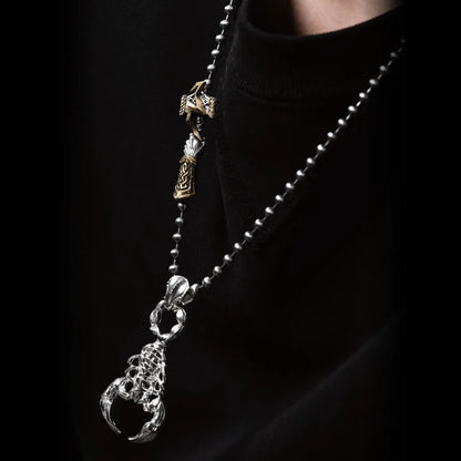 Thunder Hammer Chain Clasp Necklace