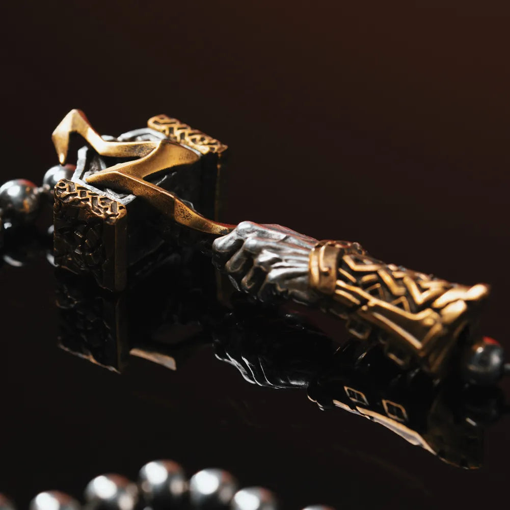 Thunder Hammer Chain Clasp Necklace