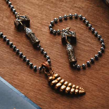 Thunder Hammer Chain Clasp Necklace