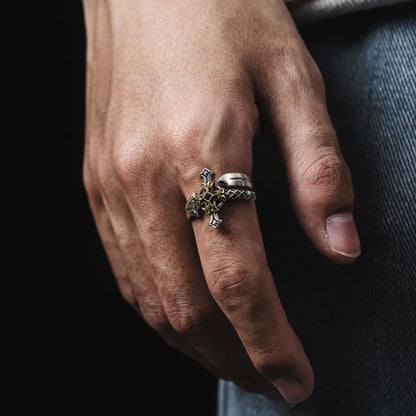 Ox.Sliver Witn Brass Judicator Blade Ring Details 04