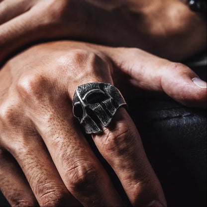 Polished Steel Spartan Skull Ring Details 02