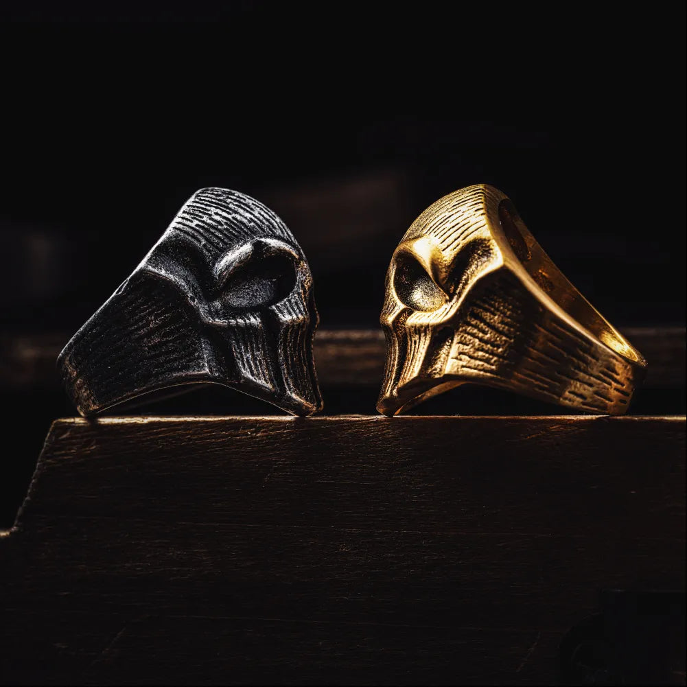 Polished Steel Spartan Skull Ring Details 04