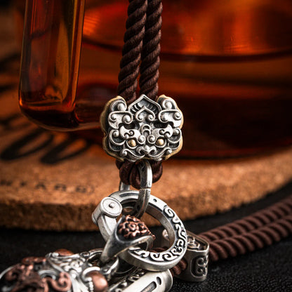PuShou-Rope-Necklace-Details-04