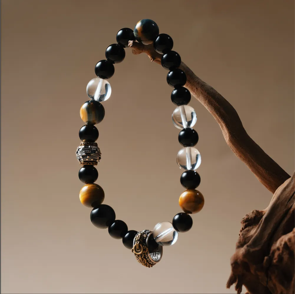 Radiant Shadow Guardian Bracelet Details03