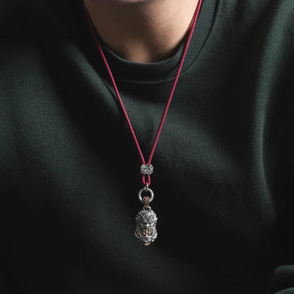 Round Pushou Rope Necklace Details 02