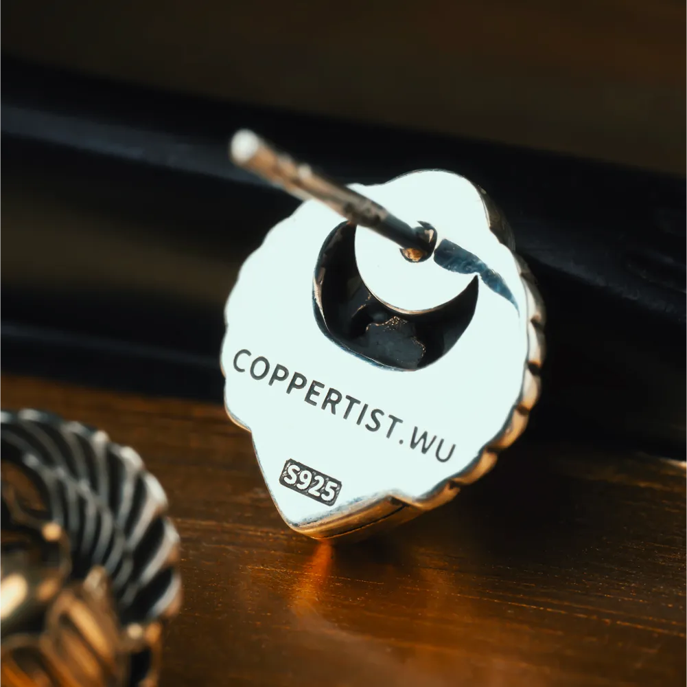 Scarab Studs Details 04