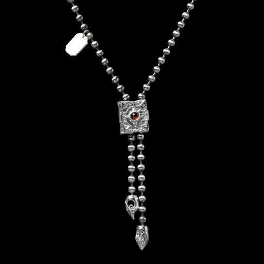 Luna Arcana Chain Clasp Necklace